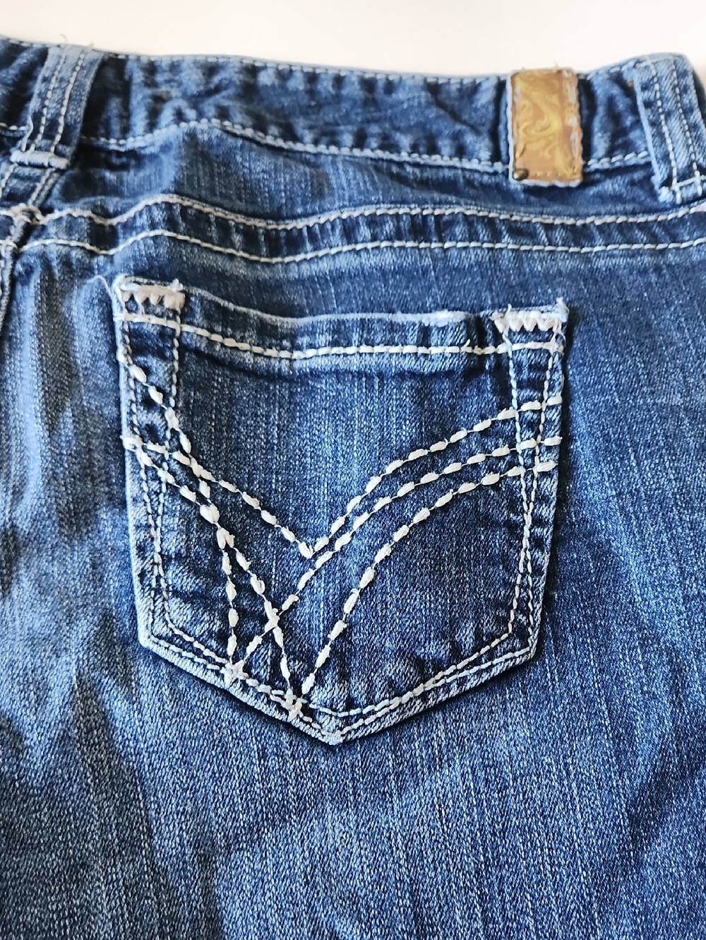 Maurices Blue Denim Capris with Decorative Back Pocket